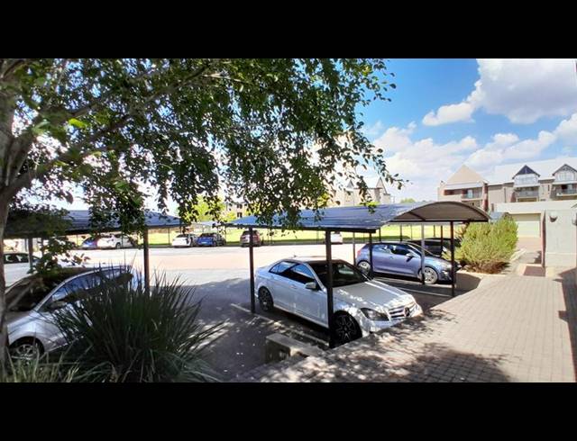 3 BEDROOM TOWNHOUSE FOR SALE IN ELDO LAKES ESTATE